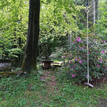 Iskaretreat シャレー