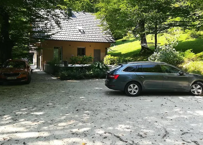 Iskaretreat Alpehytte *